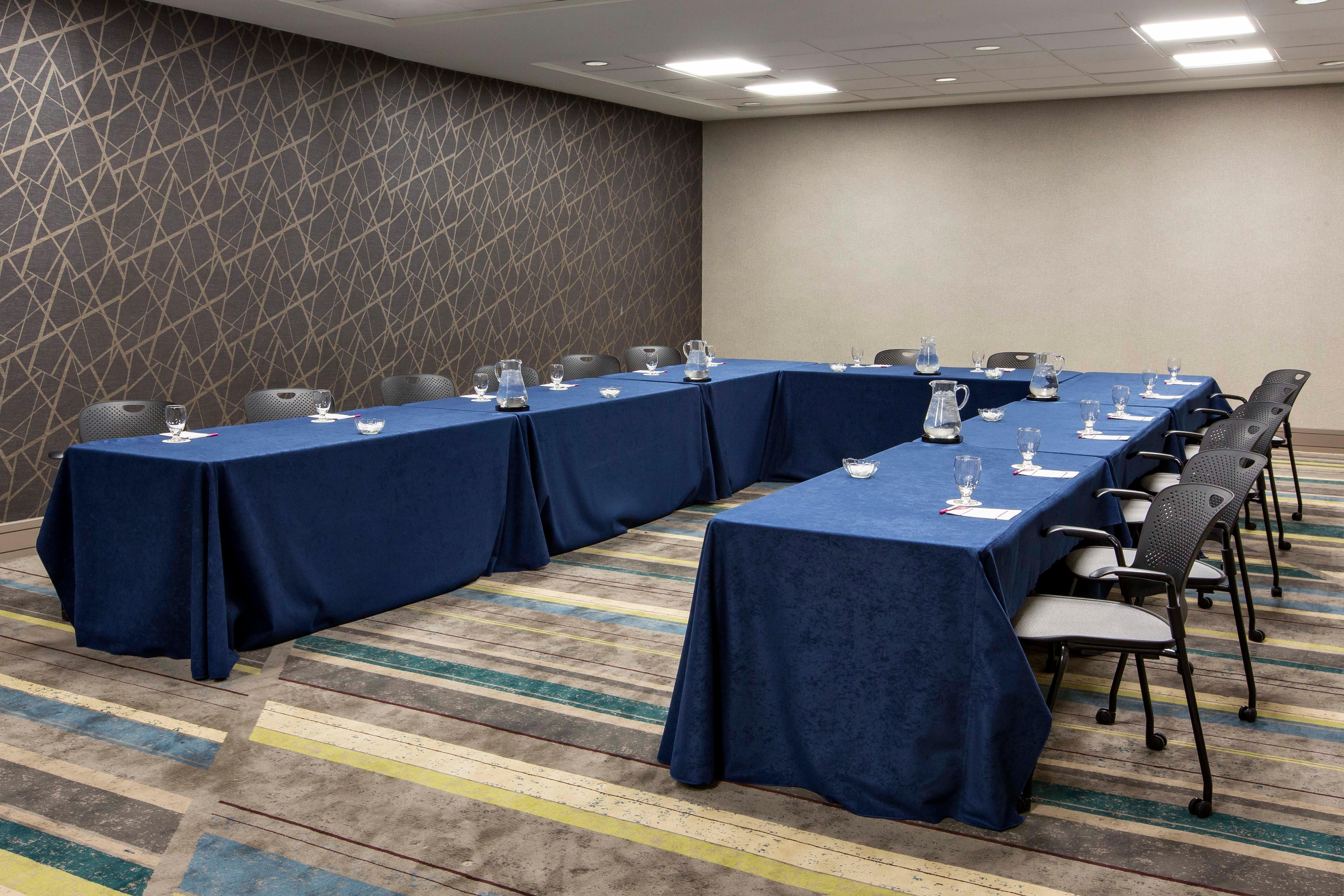 Готель Crowne Plaza Atlanta - Midtown By Ihg Екстер'єр фото