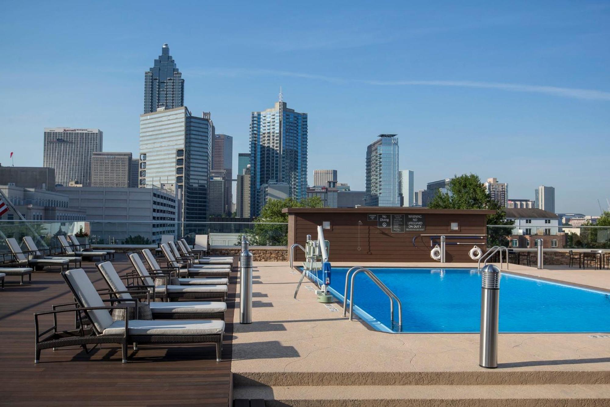 Готель Crowne Plaza Atlanta - Midtown By Ihg Екстер'єр фото